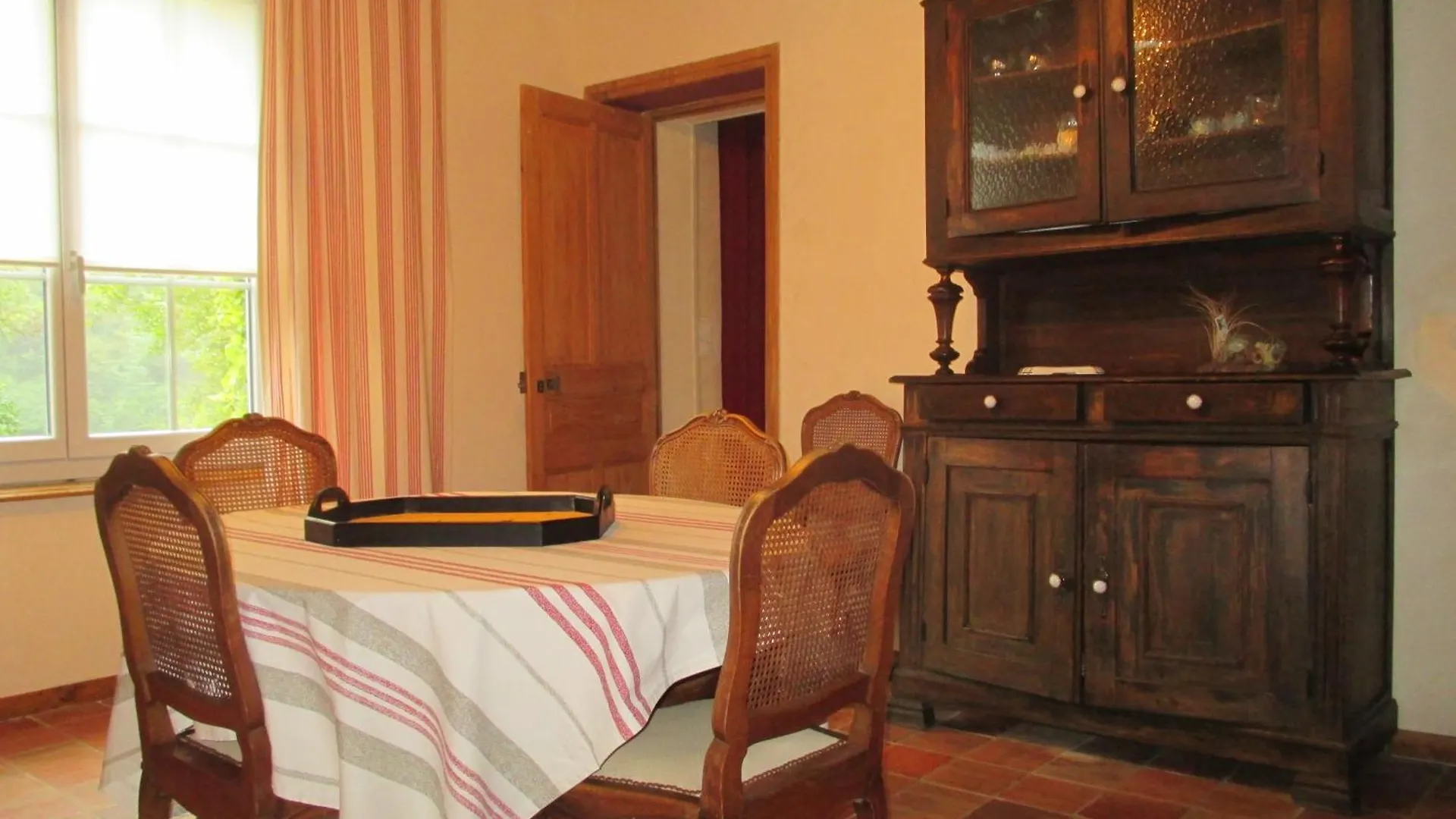 Gite L'Evidence Cerdon  Country house Cerdon (Ain)